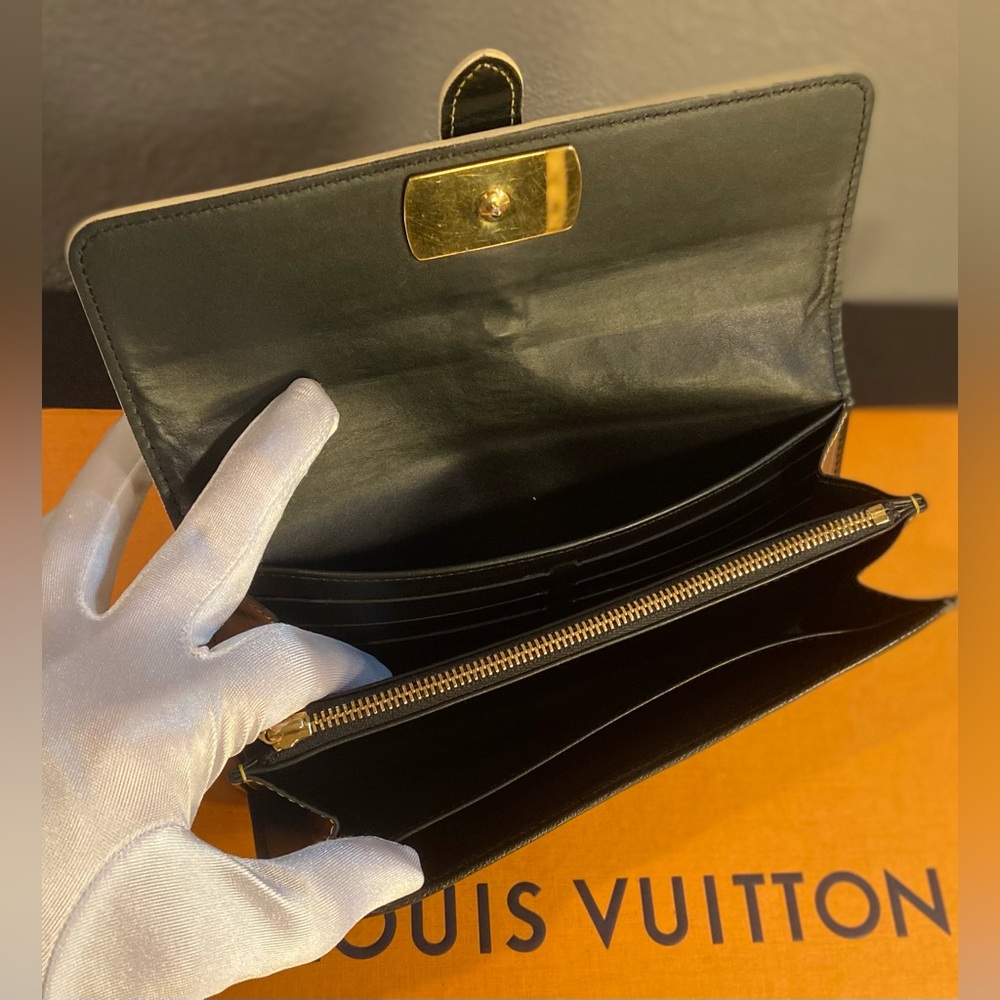 🔥FIRM PRICE ~ Louis Vuitton ~ Suhali Black Leather Long Wallet ~ COA ~ TH2088 - Picture 9 of 16